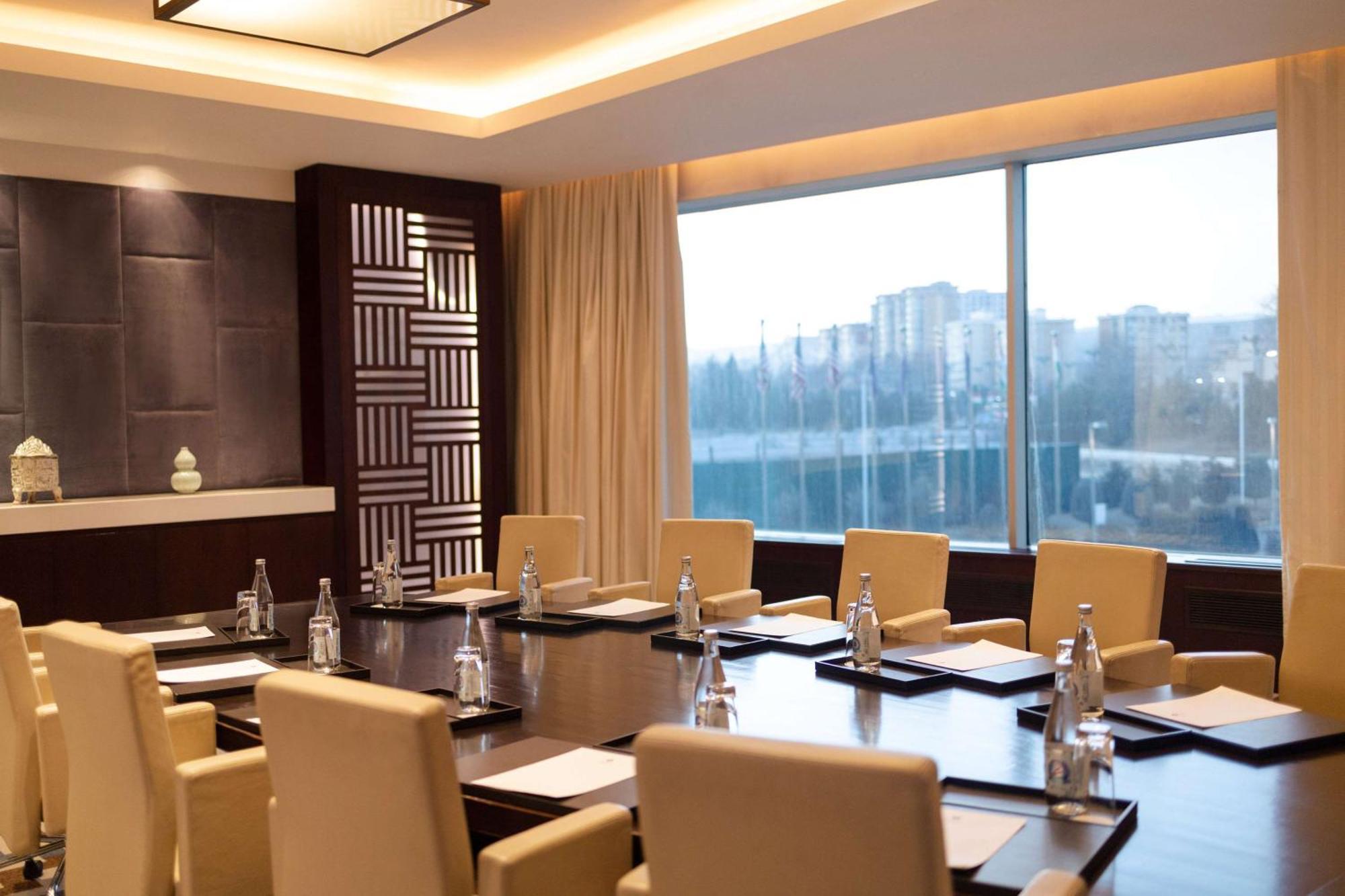 Hyatt Regency Dushanbe Exterior photo
